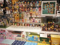 -泡泡玛特POPMART(崇文门国瑞城店)