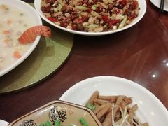 -阿巴佬渝菜主题餐厅