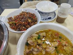 -笨罗卜浏阳菜馆(太平街店)