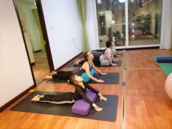 -Yvon yoga 瑜伽·精准体态管理中心