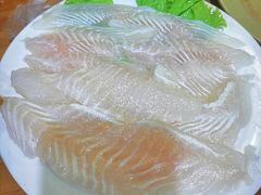 无骨鲜鱼片-东镇老火锅(长春路首店)