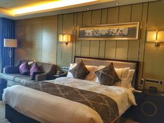 高级大床房-无锡新湖铂尔曼大酒店