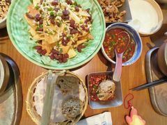 -包整·丝娃娃(一览甲秀楼风景店)