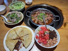 -大众跷脚牛肉馆·非遗传承单位(峨眉山店)