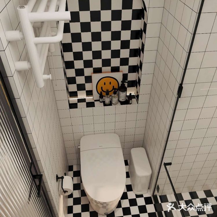 浴室柜这么设计，即是半墙隔断也是收纳柜