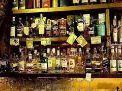 -城墙外BAR