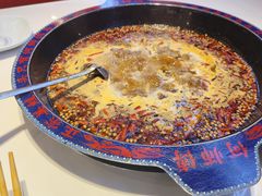 -何师傅美蛙鱼头(汉街店)