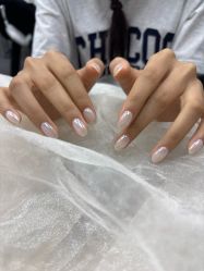-芊屿芊浔美甲