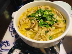 -卢大鲜鱼头捞饭(美利广场店)
