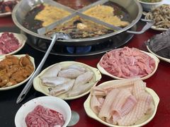 特色鱿鱼-储奇门鳝鱼火锅(总店)