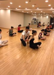 -白珂舞蹈教室