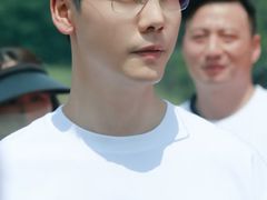 -目艮眼镜SHOWROOM(品牌集合店)