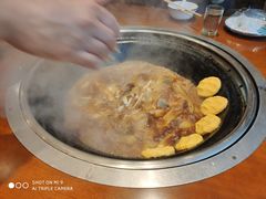 -铁锅炖灶台鱼老三炖鱼馆