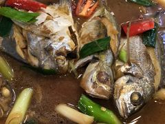 -鑫悦楼煎蟹·16年海鲜大排档