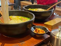 -银米·云南传统过桥米线(双廊黑金冠店)