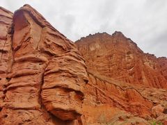 -天山神秘大峡谷