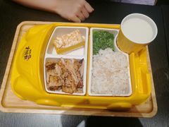 -熊吞·大碗丼烧肉饭(西市场嘉华店)