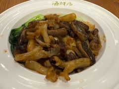 -赶海部落海鲜城(海阳路店)