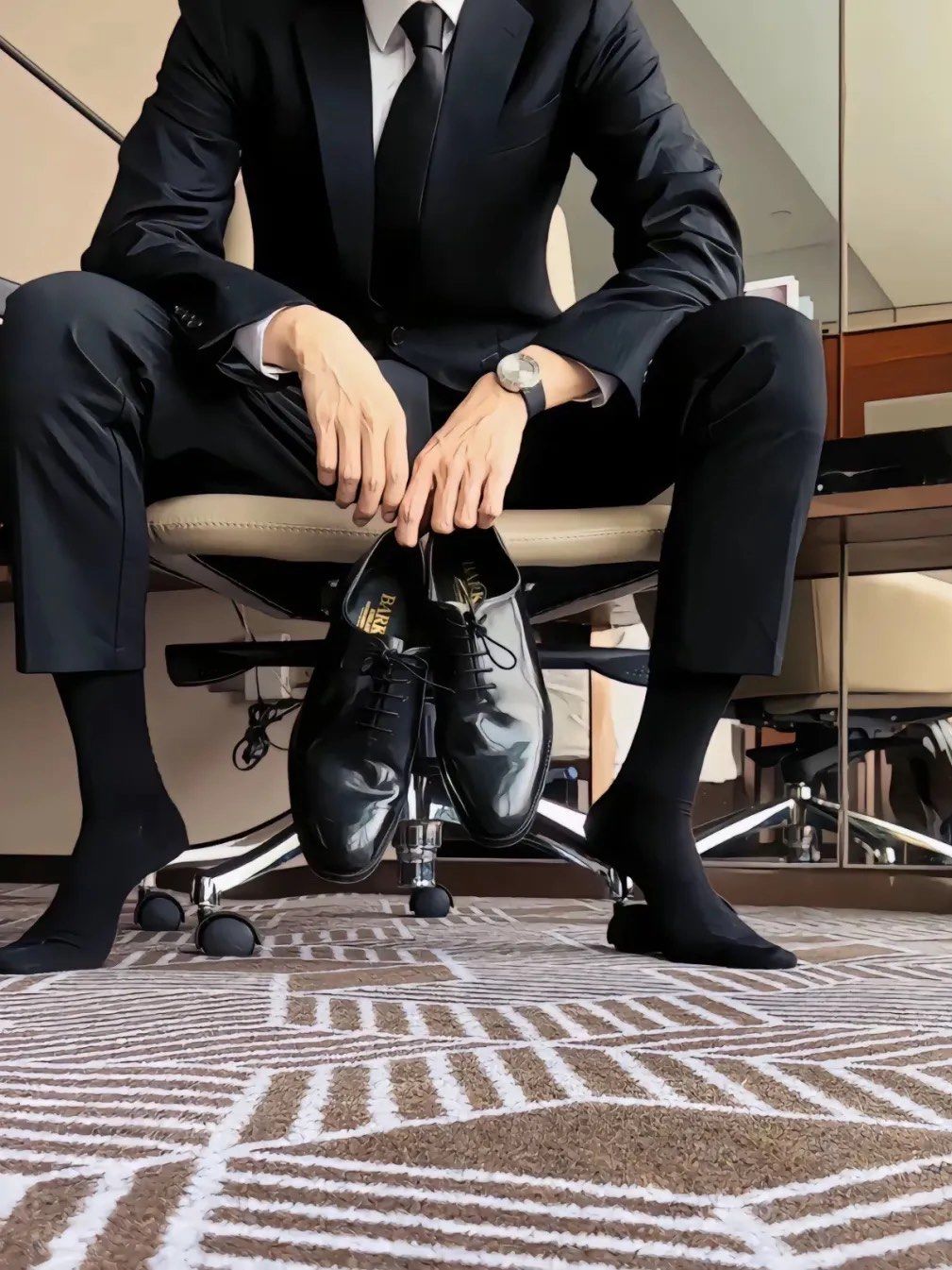 为什么领导穿西装不热