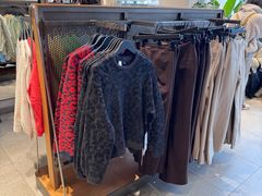 -lululemon(比斯特购物村店)