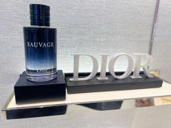 -Dior