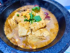 海胆石锅豆腐-小城外婆肴私房菜.家宴聚集点(圆明园颐和园·清河上地店)