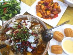 酸菜鱼-肥妈岭南家厨(骏业路店)