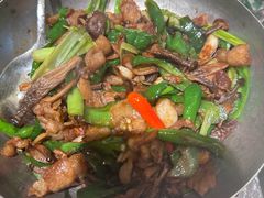 -渔语鱼新川菜Bistro(万象天地店)