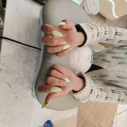 -爱睫物语·美甲美睫