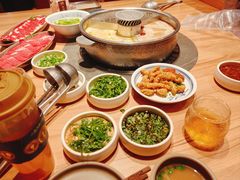 -巴奴毛肚火锅(龙湖锦艺城店)