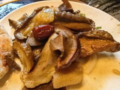 -慢丽江·云南野生菌土鸡锅(付家庄店)