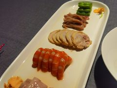 -HOMES上海本帮菜(襄阳公园店)