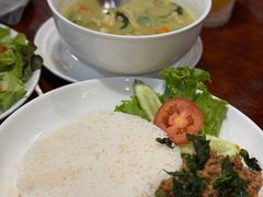 打抛猪肉盖浇饭-Dang restaurant (patong phuket)
