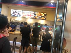 -DQ·蛋糕·冰淇淋(大宁国际商业广场店)
