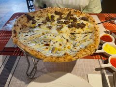 黑松露披萨-Primo·丽莫意大利窑烤披萨