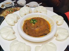 -万重锦·人文川菜馆(骡马市店)