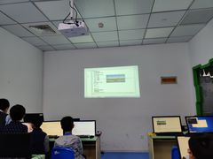 -童程童美·信息学竞赛·乐高机器人编程(长宁来福士校区)