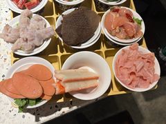 -红九格老火锅(三峡广场店)