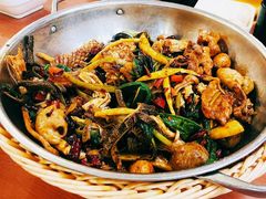 -拿渡麻辣香锅(世茂广场·工三店)