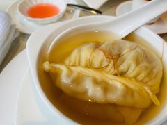 花胶灌汤饺-皇朝会.经典传统粤菜(外滩店)