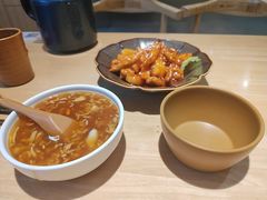 -小六汤包·老字号·中华名小吃(兴庆路店)