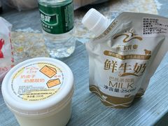 -正飞鲜奶(吐鲁番路店)