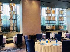 -AZUR聚(香格里拉饭店)