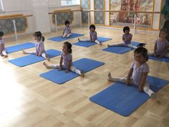 -艺彩童馨舞蹈培训学校(西湖道校区)