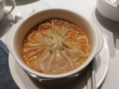 鲜蟹肉龙虾汤包-北京厨房(西安SKP店)