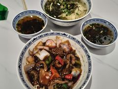 -鲁达面馆本帮风味(共康东路店)