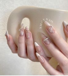 -1T·1M 日式美甲美睫