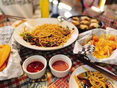 -鼓楼吃面·肉啃肉(南锣鼓巷店)