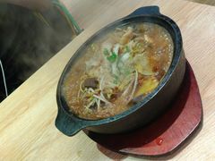 -囍筷乐喜辣屋小鸡小鱼石锅煲(万达店)