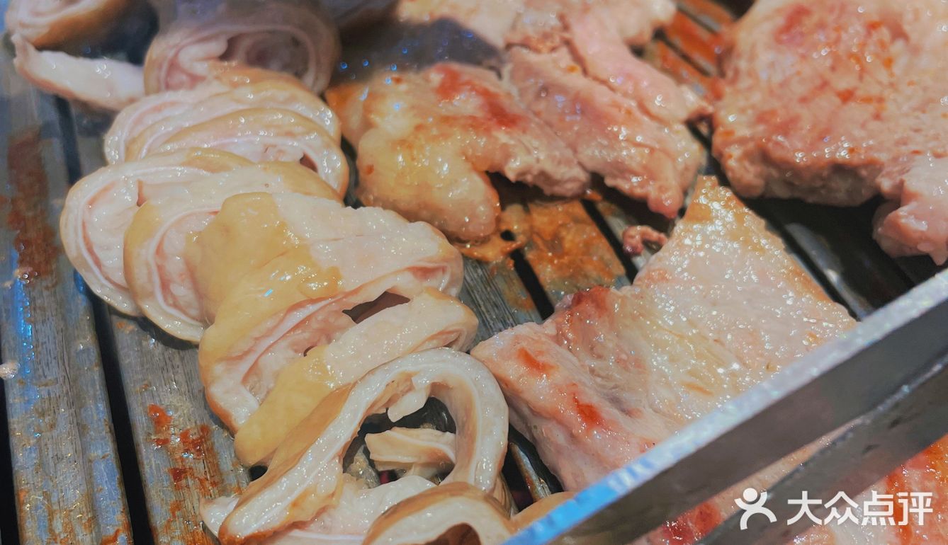 [牛排]十年韩式烤肉品牌｜🆓10道精致小菜无限续吃到撑